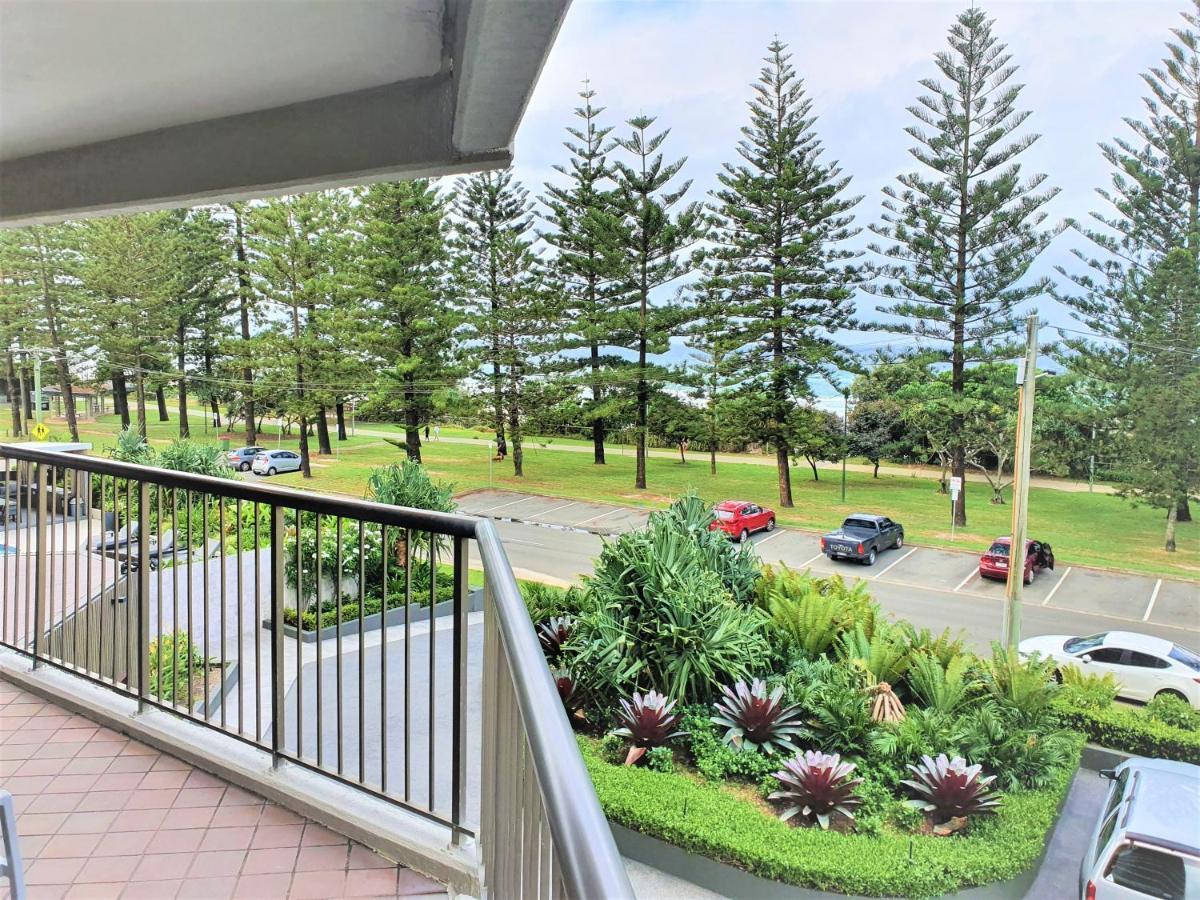 Burleigh Esplanade Apartments Gold Coast Dış mekan fotoğraf